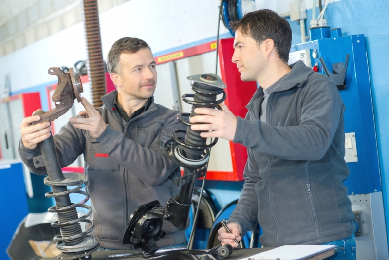 Amortecedor para Automóveis Santo Amaro - Troca de Amortecedor Automotivo